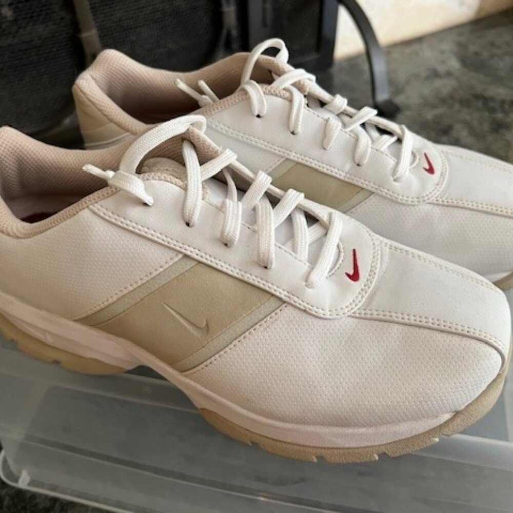 Nike Women's Performance Sport Golf Shoes